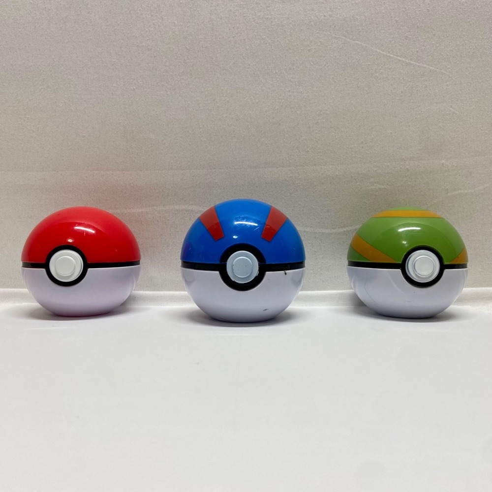 Pokemon Poke Ball Belt Clips Set of 3 Empty Nintendo Playset No Belts or Figures